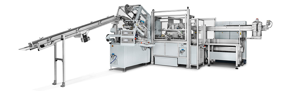 POLAR LabelSystem DCC-11 für die hochautomatisierte Inline-Produktion von gebündelten POLAR Etikettensystem